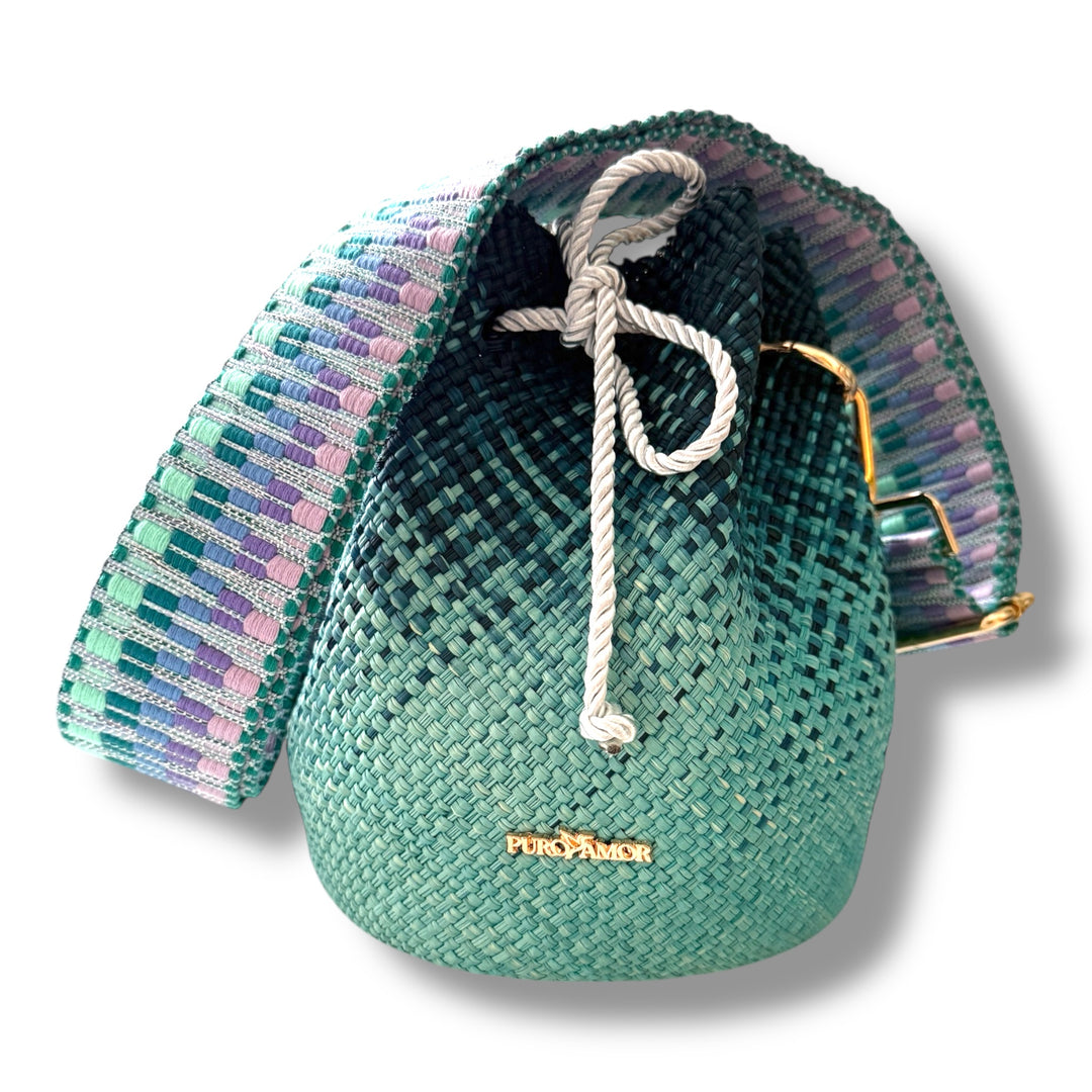 Mochila en palma de Iraca pequeña azul