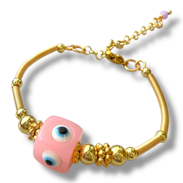 Pulsera ojo turco en alambrismo