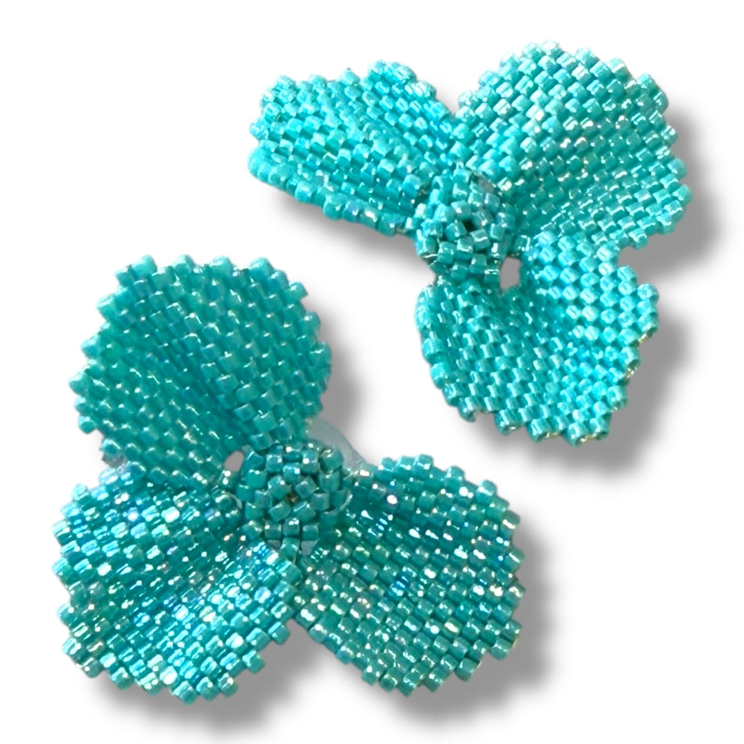 Aretes medias amapolas