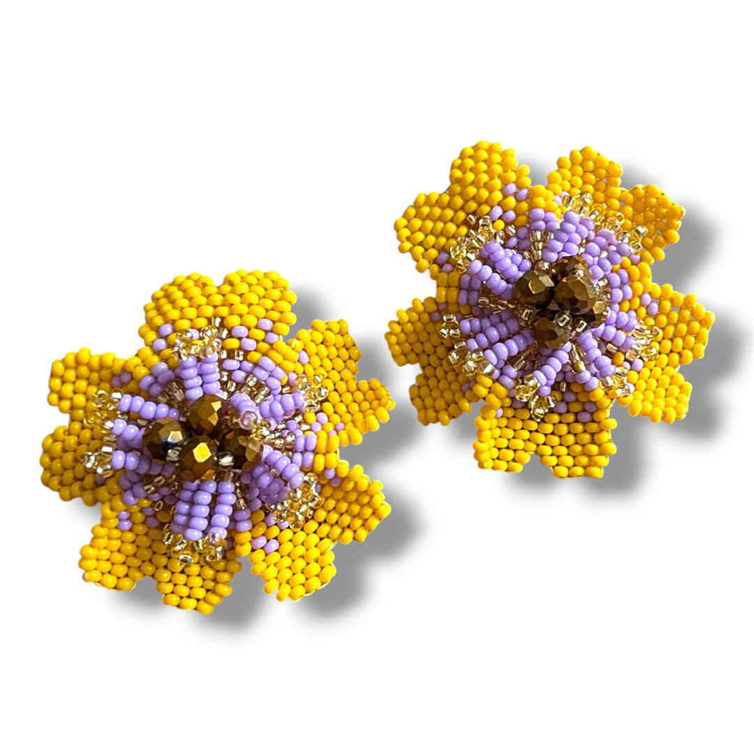 Aretes flor de lirio