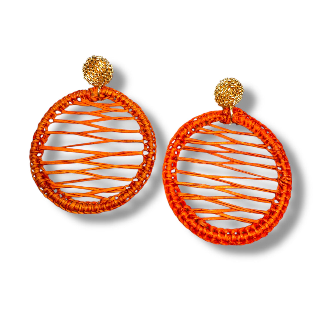 Aretes Maya en palma de Iraca