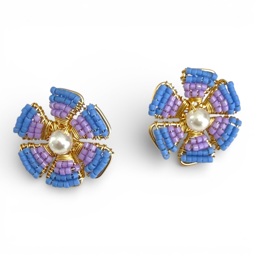 Aretes mini flor