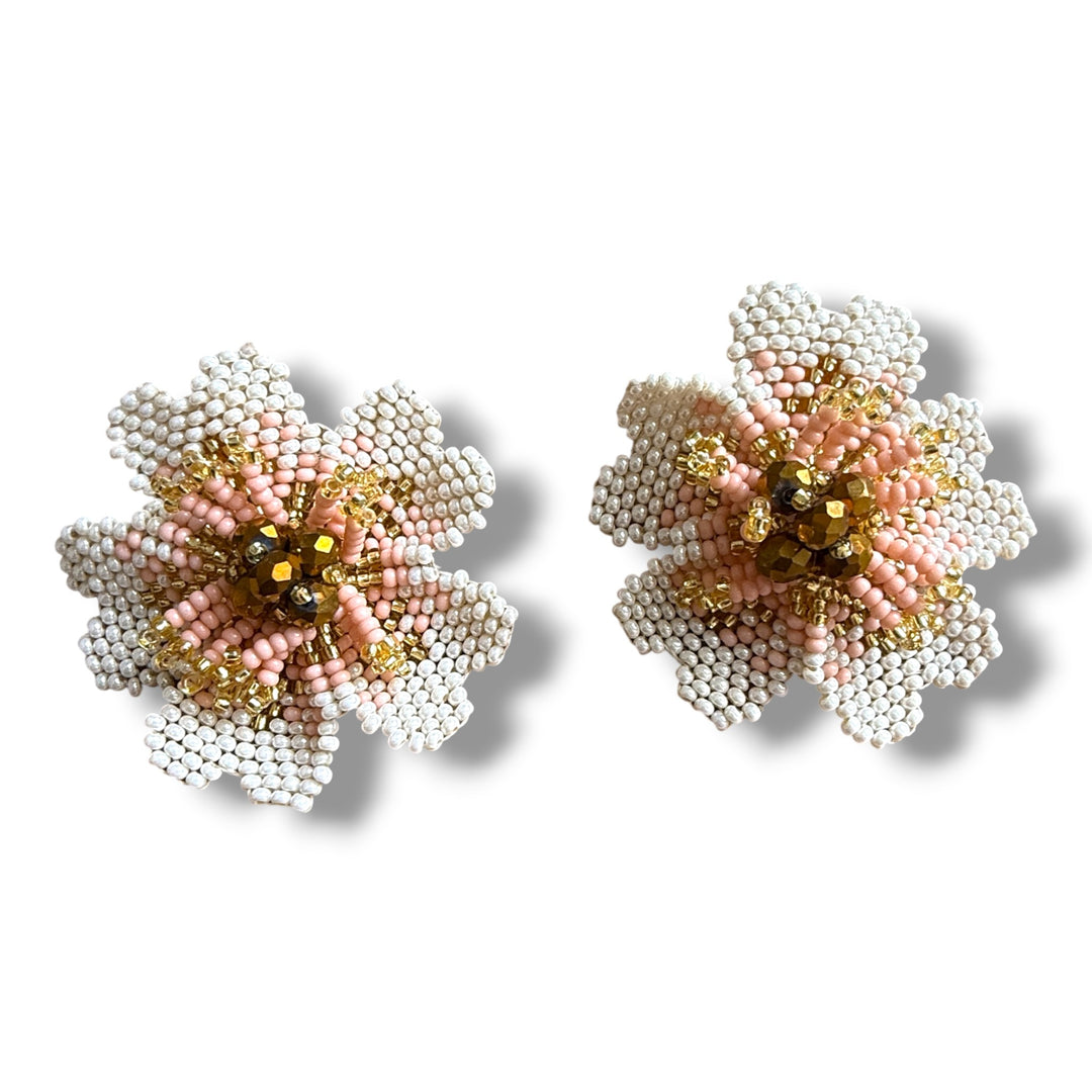 Aretes flor de lirio