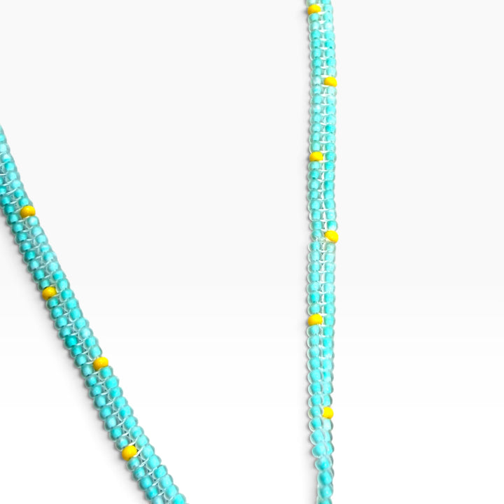 Collar gallinita amarilla
