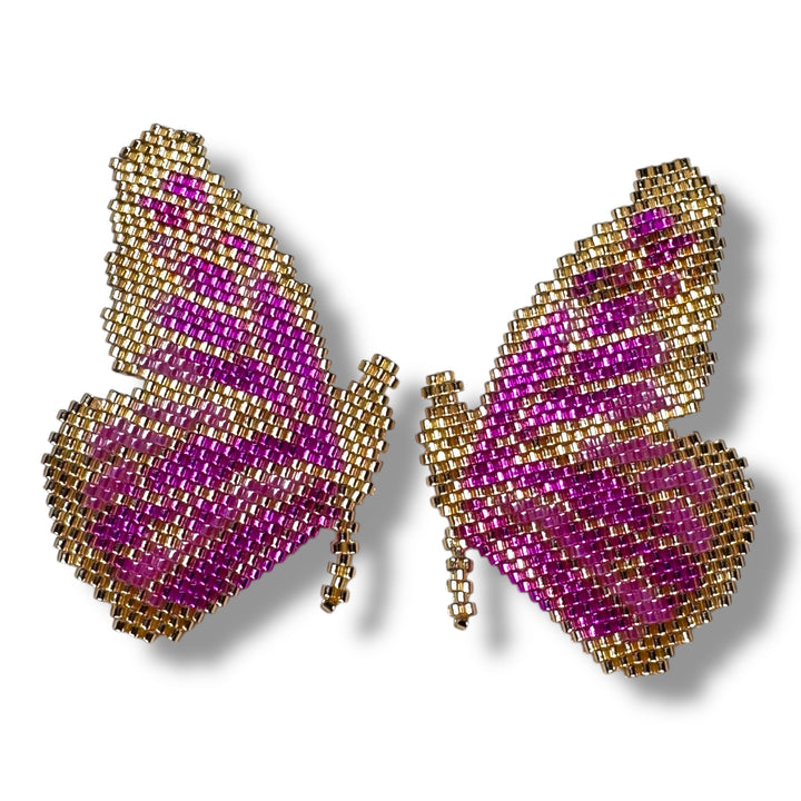 Aretes medias mariposas