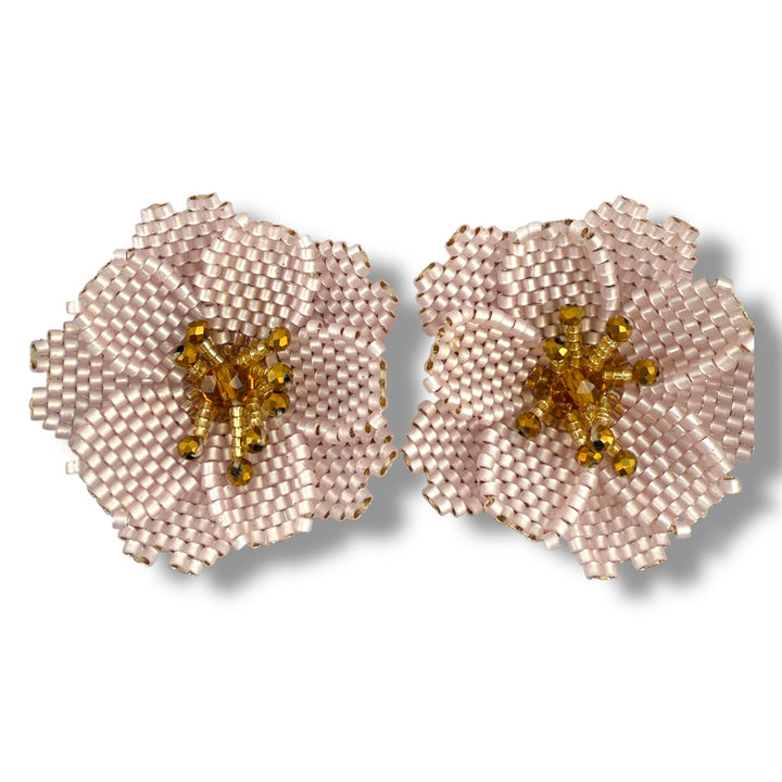 Aretes rosas
