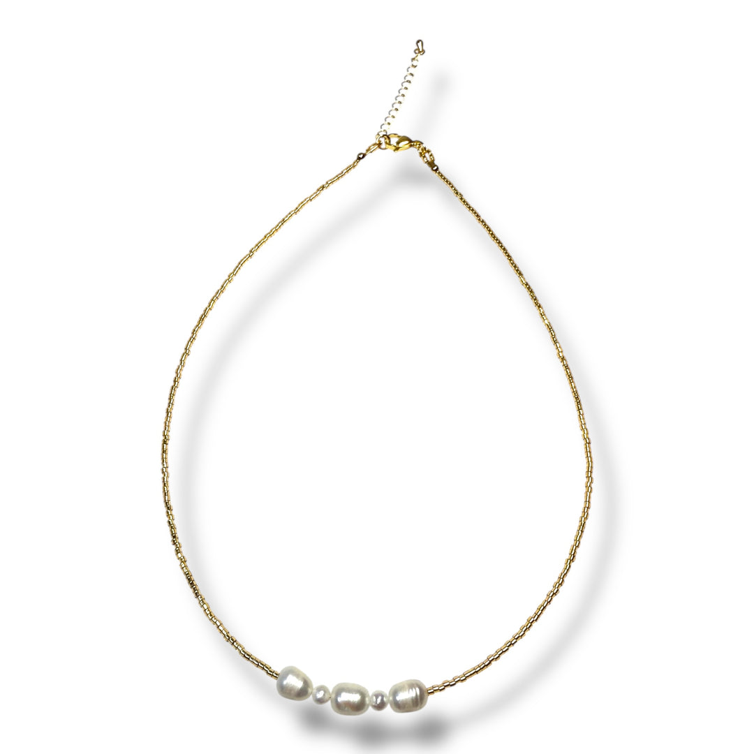Cadena choker de perlas