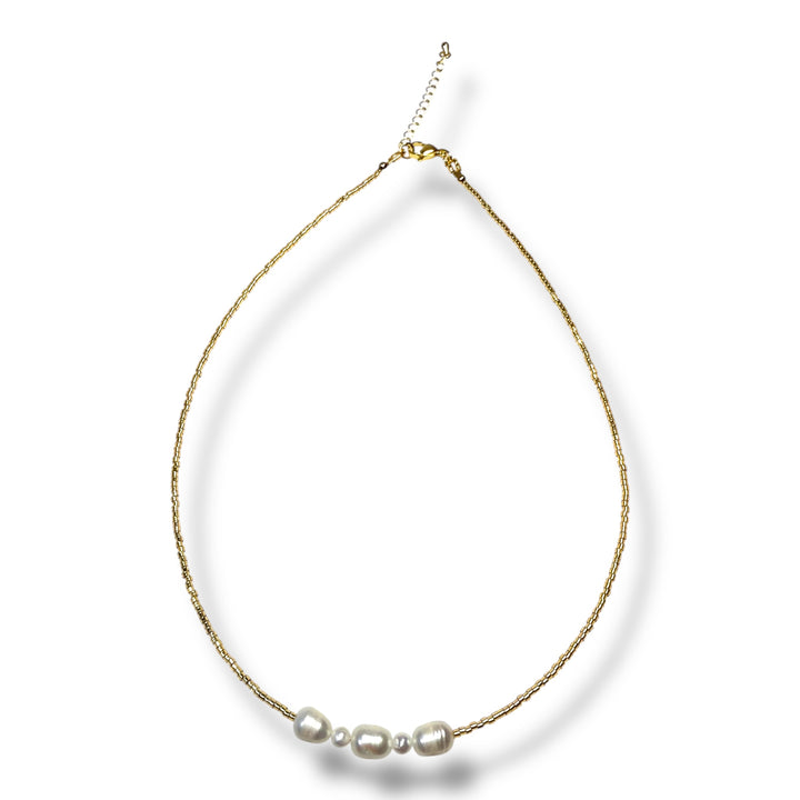 Cadena choker de perlas